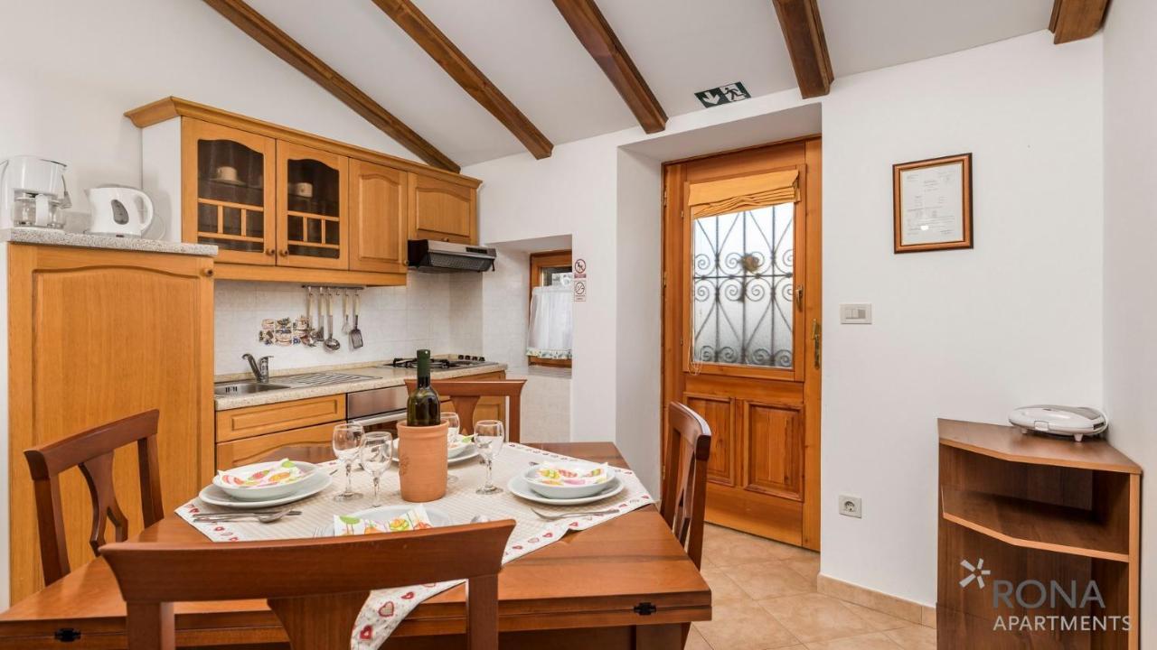 Rona Stone House Apartments Janja Boljun Kültér fotó
