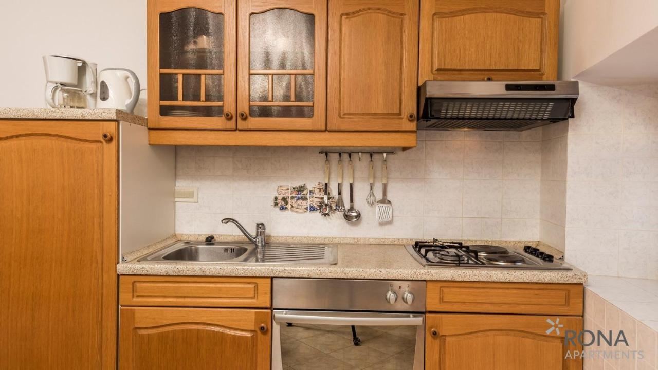 Rona Stone House Apartments Janja Boljun Kültér fotó